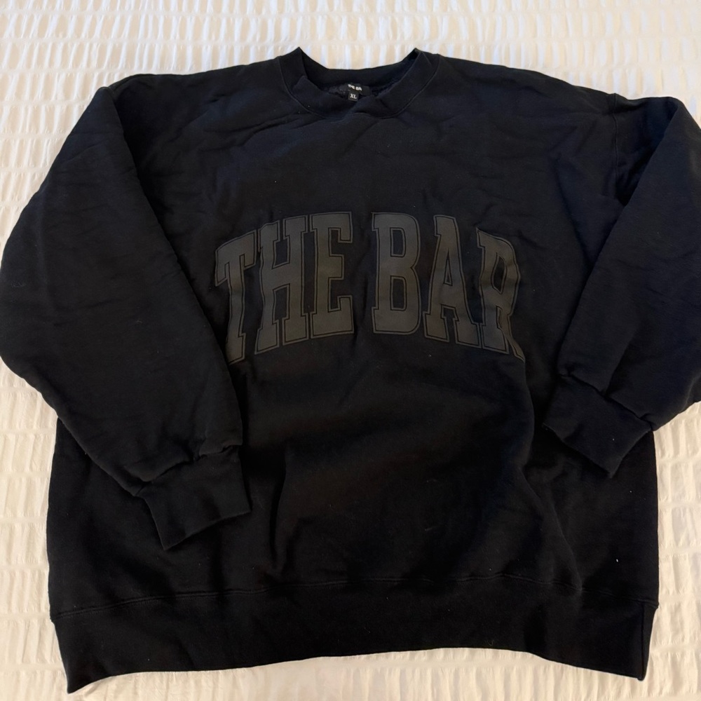 The Bar Sweatshirt - All Black Size XL